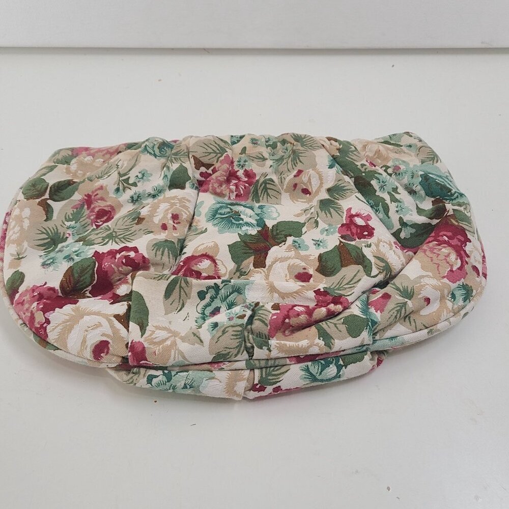 J. Renee Women's Floral Quilted Snap top Clutch One Size - Picture 4 of 8